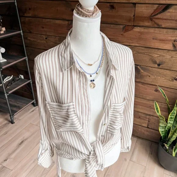 THE MONICA TAUPE BUTTON UP BLOUSE - Picture 10 of 10